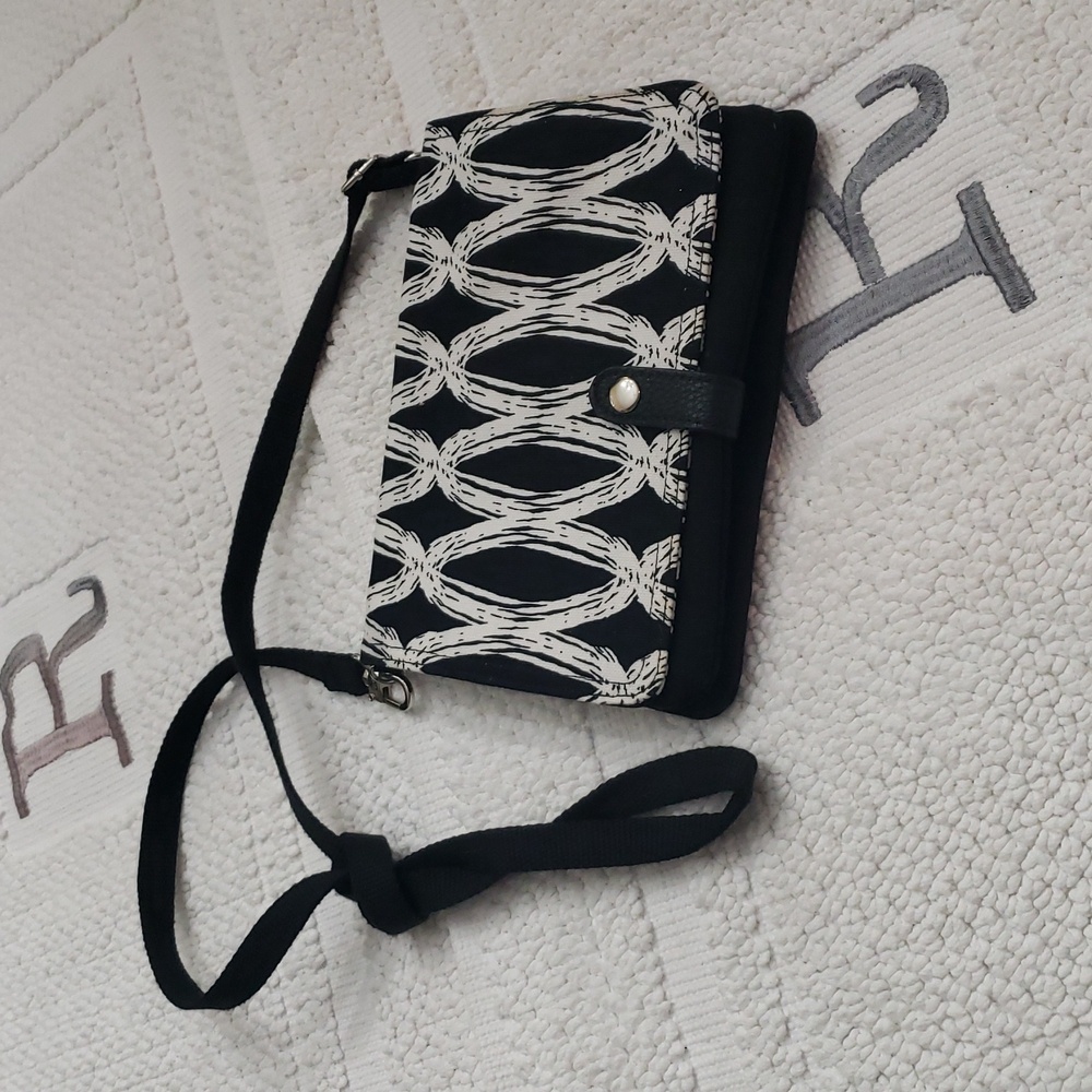 THIRTY-ONE CROSSBODY BAG